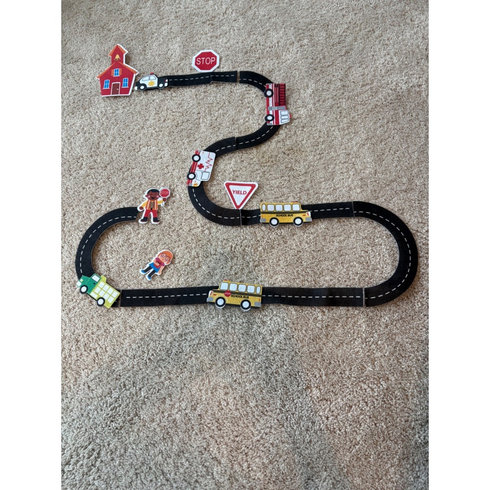 Vtg Felt Road Track Play Set w Vehicles Signs Schoolhouse People 19 Pieces Case